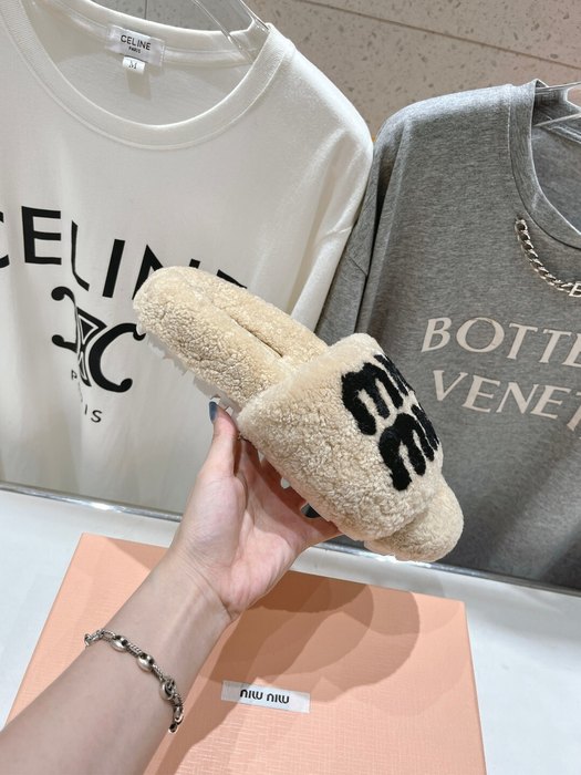 MiuMiu_women_shoes_yupoo_Original_quality