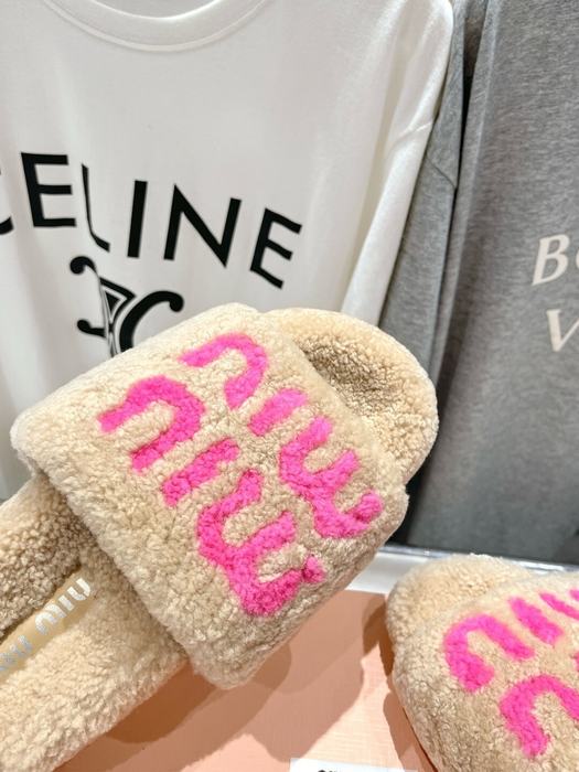 MiuMiu_women_shoes_yupoo_Original_quality