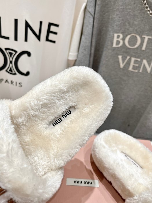 MiuMiu_women_shoes_yupoo_Original_quality