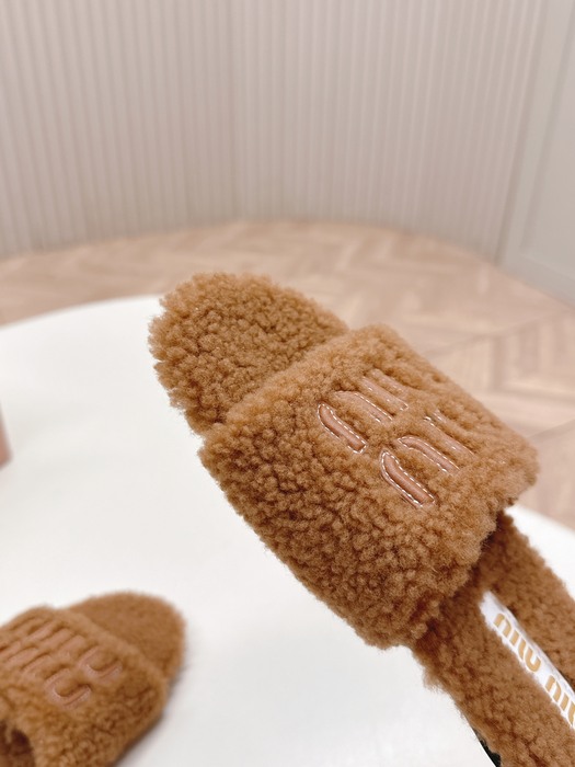 MiuMiu_women_shoes_yupoo_Original_quality