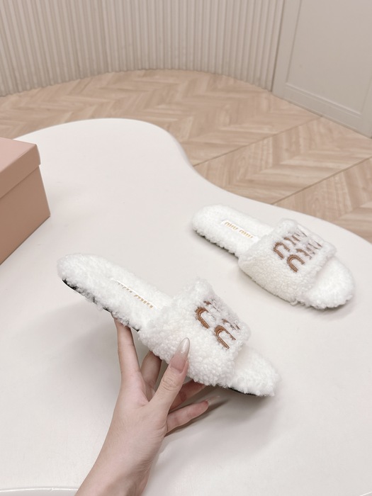 MiuMiu_women_shoes_yupoo_Original_quality