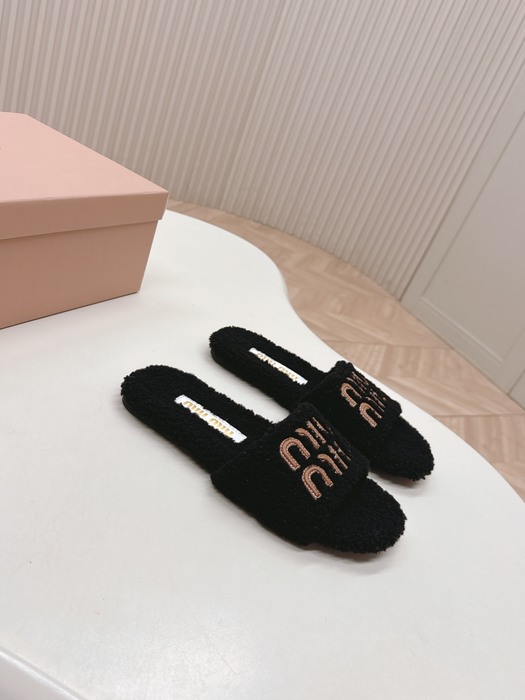 MiuMiu_women_shoes_yupoo_Original_quality