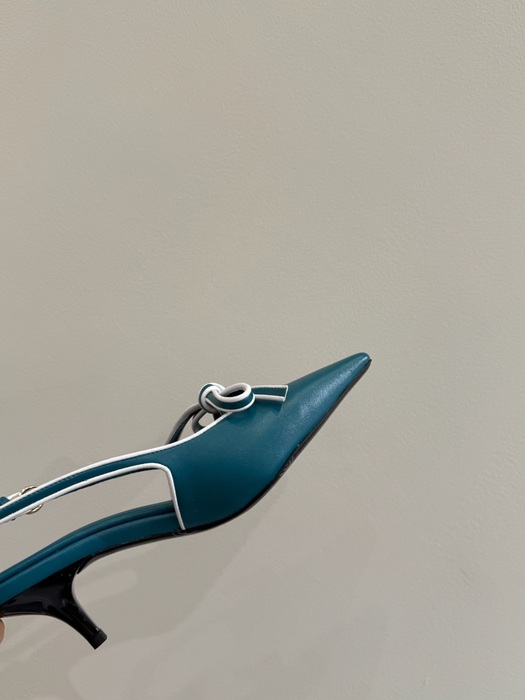 MiuMiu_women_shoes_yupoo_Original_quality