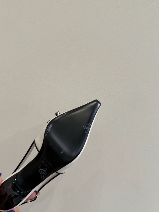 MiuMiu_women_shoes_yupoo_Original_quality