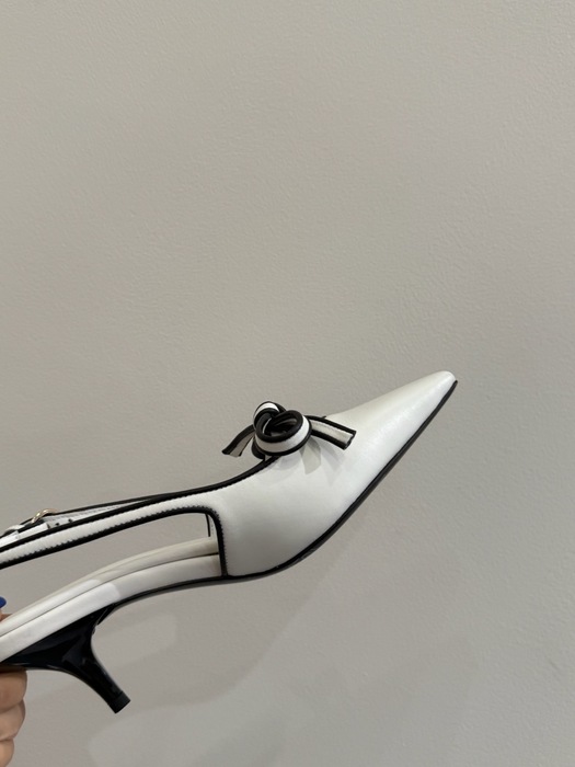 MiuMiu_women_shoes_yupoo_Original_quality