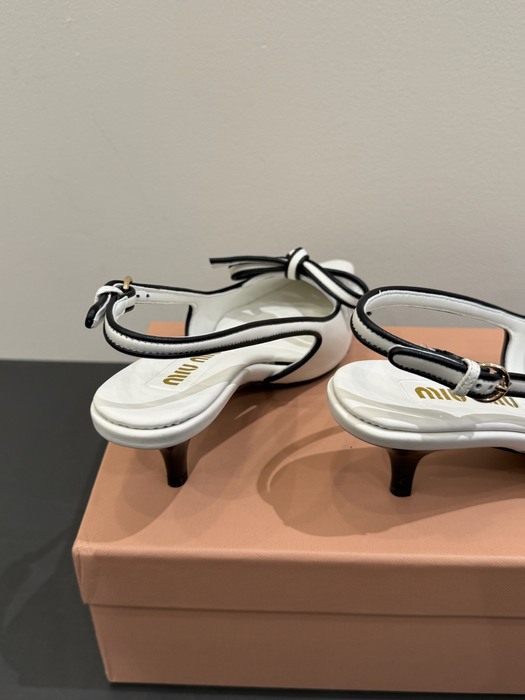 MiuMiu_women_shoes_yupoo_Original_quality