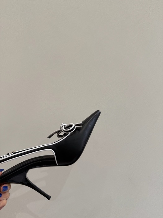 MiuMiu_women_shoes_yupoo_Original_quality