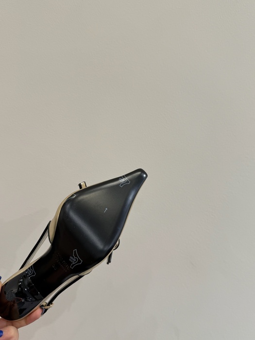 MiuMiu_women_shoes_yupoo_Original_quality