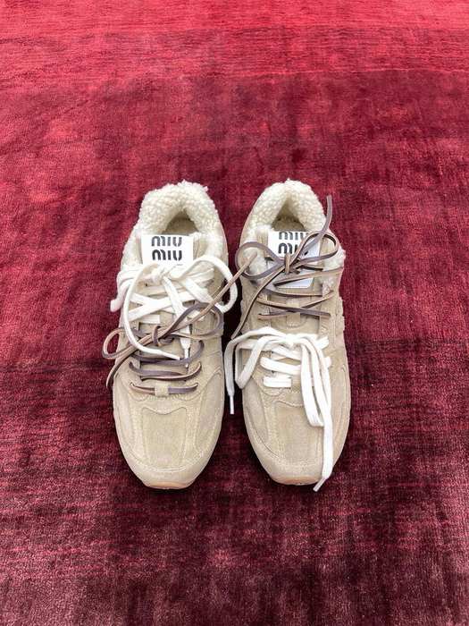 MiuMiu_women_shoes_yupoo_Original_quality