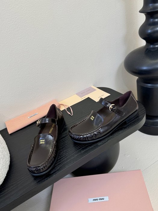 MiuMiu_women_shoes_yupoo_Original_quality