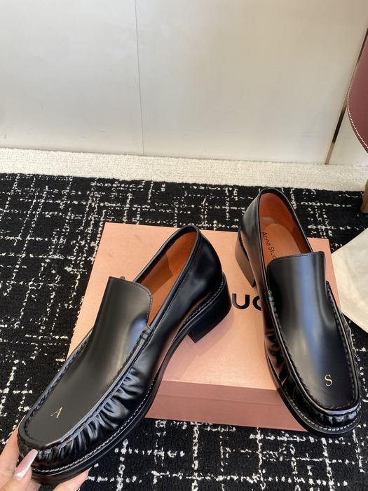 MiuMiu_women_shoes_yupoo_Original_quality