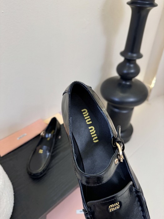 MiuMiu_women_shoes_yupoo_Original_quality