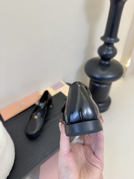 MiuMiu_women_shoes_yupoo_Original_quality