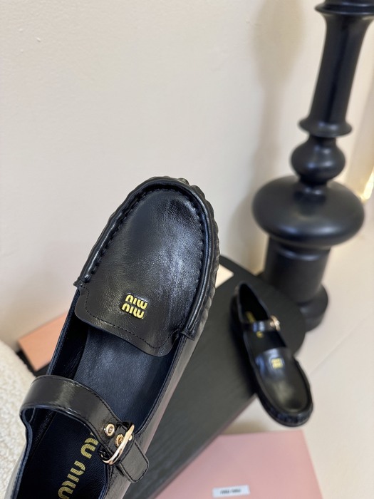 MiuMiu_women_shoes_yupoo_Original_quality