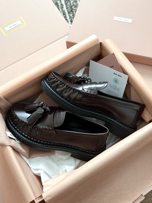 MiuMiu_women_shoes_yupoo_Original_quality