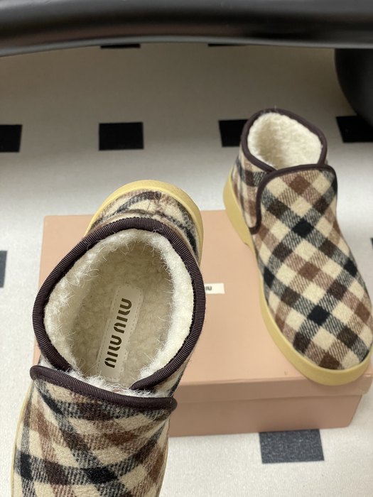 MiuMiu_women_shoes_yupoo_Original_quality
