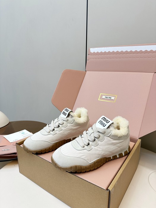 MiuMiu_women_shoes_yupoo_Original_quality