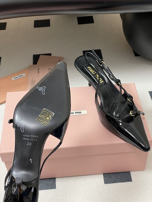 MiuMiu_women_shoes_yupoo_Original_quality