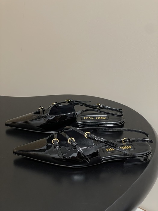 MiuMiu_women_shoes_yupoo_Original_quality