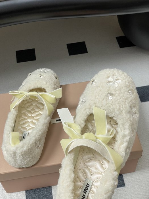 MiuMiu_women_shoes_yupoo_Original_quality