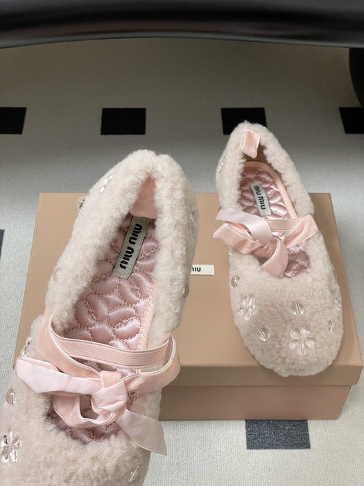 MiuMiu_women_shoes_yupoo_Original_quality