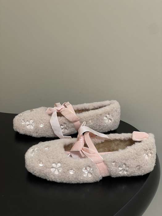 MiuMiu_women_shoes_yupoo_Original_quality