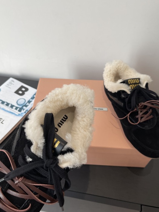 MiuMiu_women_shoes_yupoo_Original_quality