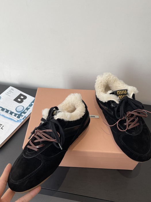 MiuMiu_women_shoes_yupoo_Original_quality