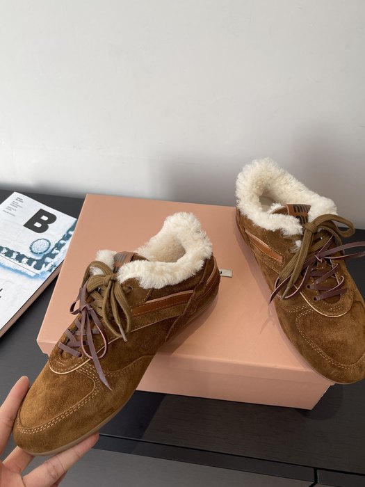 MiuMiu_women_shoes_yupoo_Original_quality