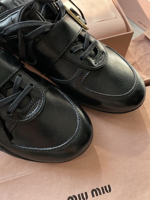 MiuMiu_women_shoes_yupoo_Original_quality