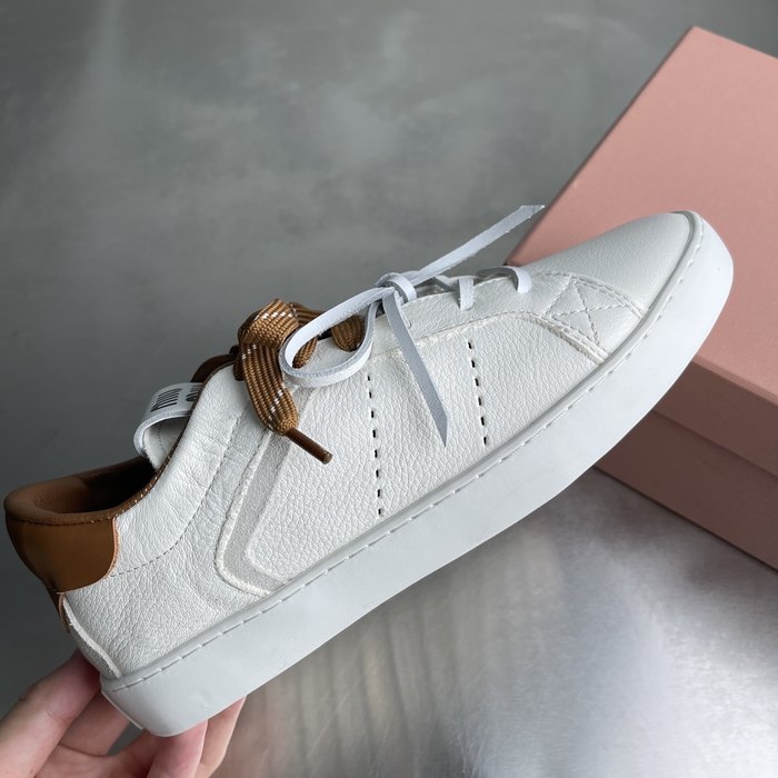 MiuMiu_women_shoes_yupoo_Original_quality