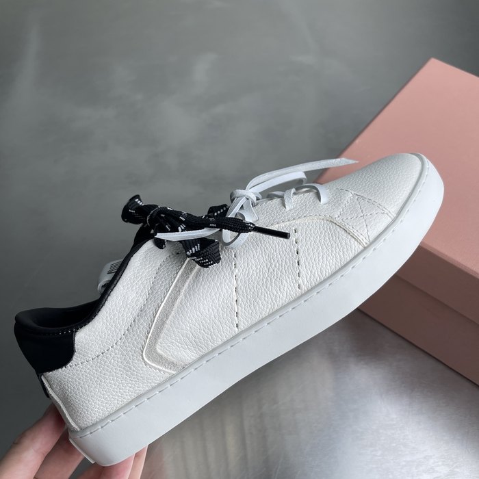 MiuMiu_women_shoes_yupoo_Original_quality