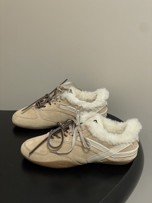 MiuMiu_women_shoes_yupoo_Original_quality