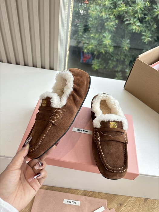 MiuMiu_women_shoes_yupoo_Original_quality