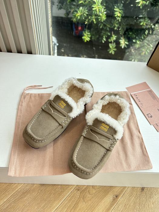 MiuMiu_women_shoes_yupoo_Original_quality