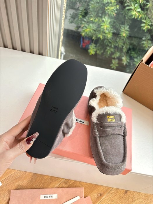 MiuMiu_women_shoes_yupoo_Original_quality