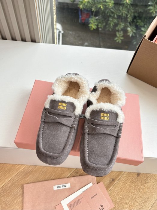 MiuMiu_women_shoes_yupoo_Original_quality