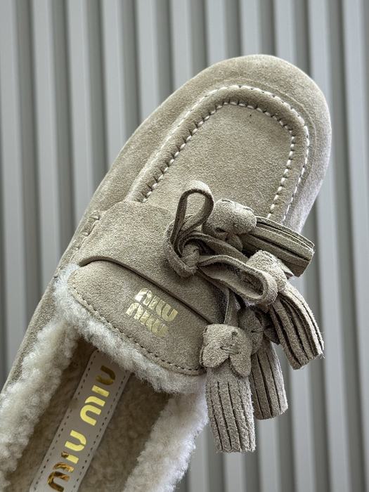 MiuMiu_women_shoes_yupoo_Original_quality