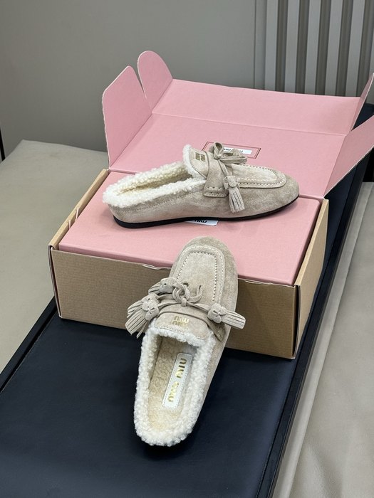 MiuMiu_women_shoes_yupoo_Original_quality