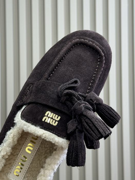 MiuMiu_women_shoes_yupoo_Original_quality