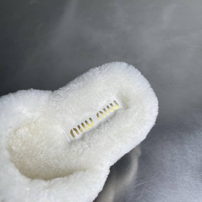 MiuMiu_women_shoes_yupoo_Original_quality