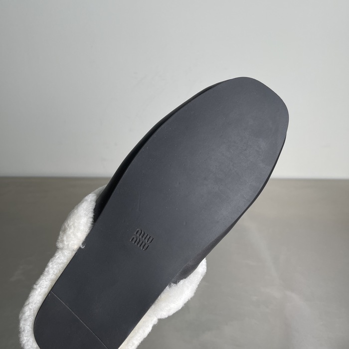 MiuMiu_women_shoes_yupoo_Original_quality