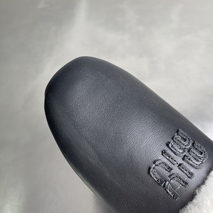 MiuMiu_women_shoes_yupoo_Original_quality