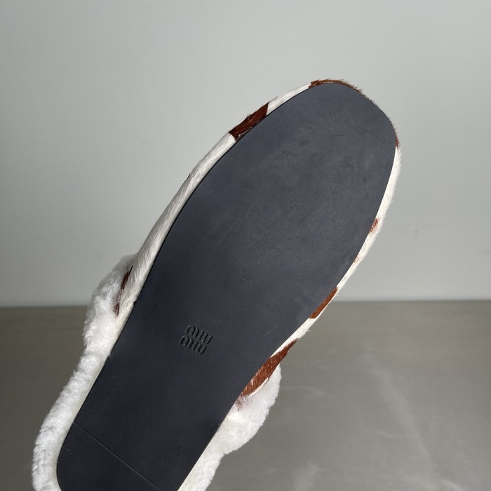 MiuMiu_women_shoes_yupoo_Original_quality