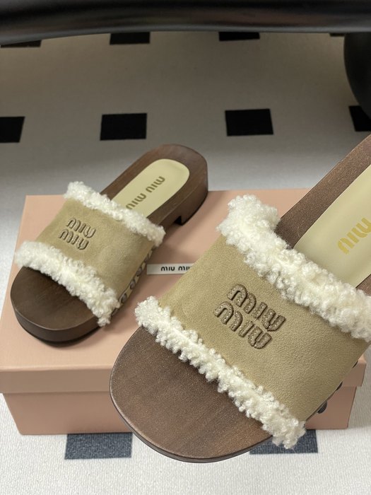 MiuMiu_women_shoes_yupoo_Original_quality