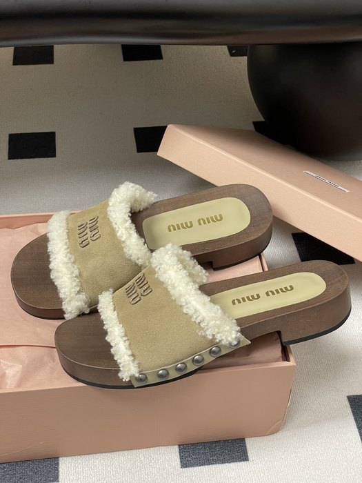 MiuMiu_women_shoes_yupoo_Original_quality