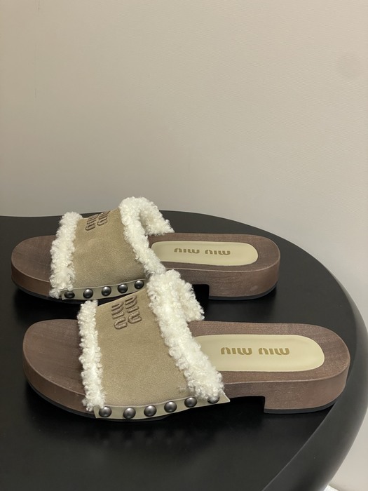 MiuMiu_women_shoes_yupoo_Original_quality