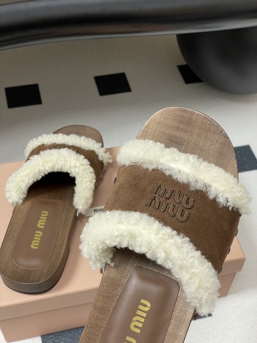 MiuMiu_women_shoes_yupoo_Original_quality