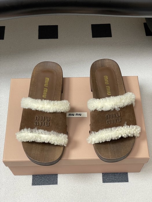 MiuMiu_women_shoes_yupoo_Original_quality