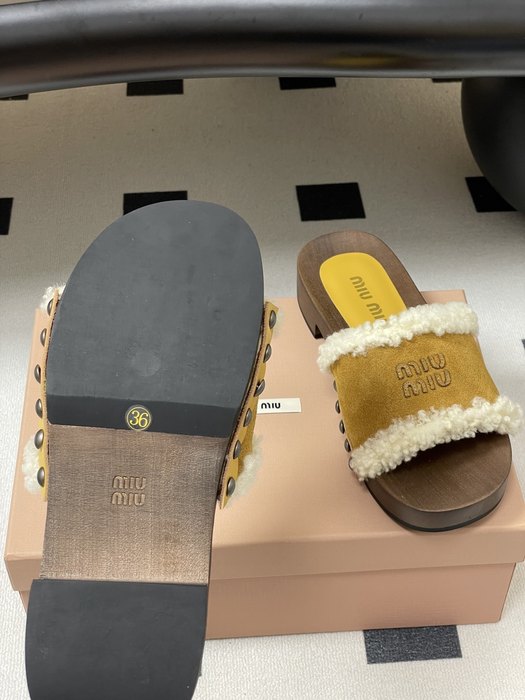 MiuMiu_women_shoes_yupoo_Original_quality